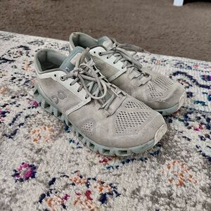 Blue/green On Cloud X Running shoes